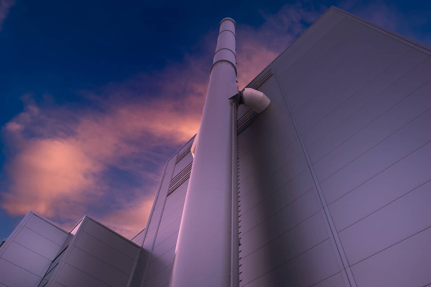 plant-building-sky-silo